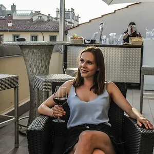 https://wow-florence-hostel.it-tuscanyhotel.com