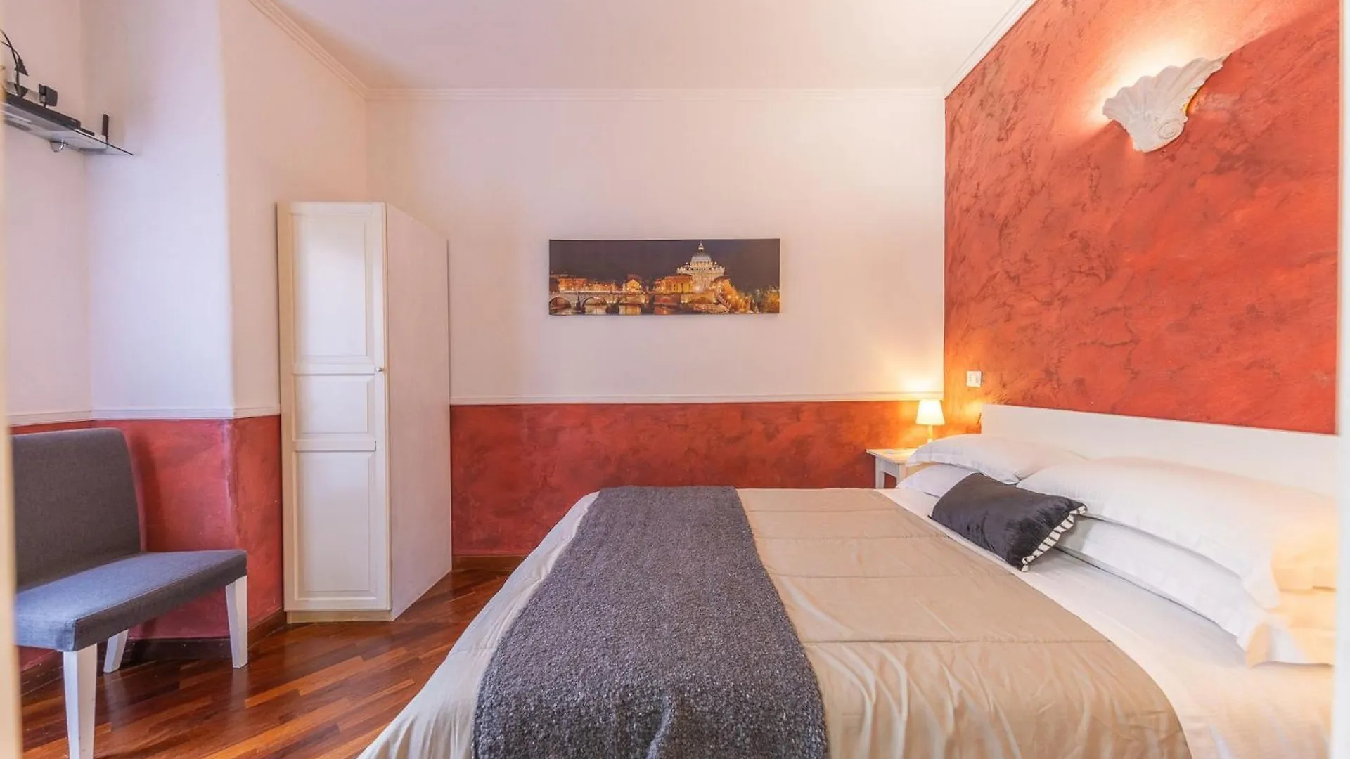 Room In Bb - Camera Doppia In History House Roma 0*,